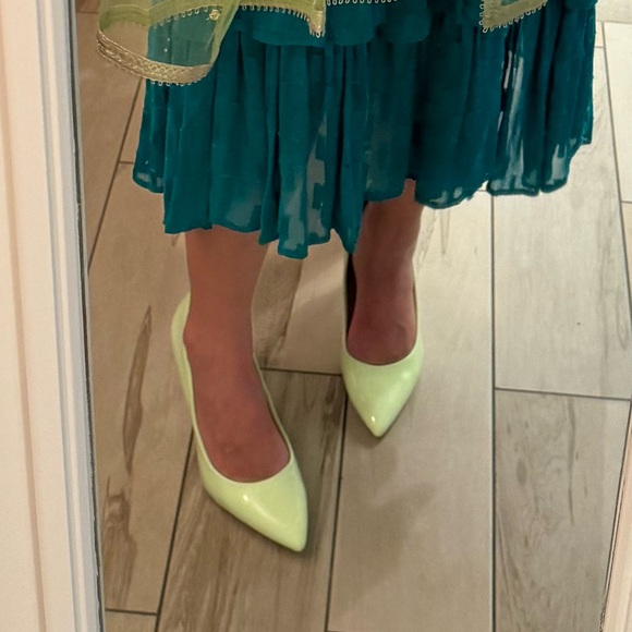 Charles By Charles David Sublime Pump - Picture 14 of 14